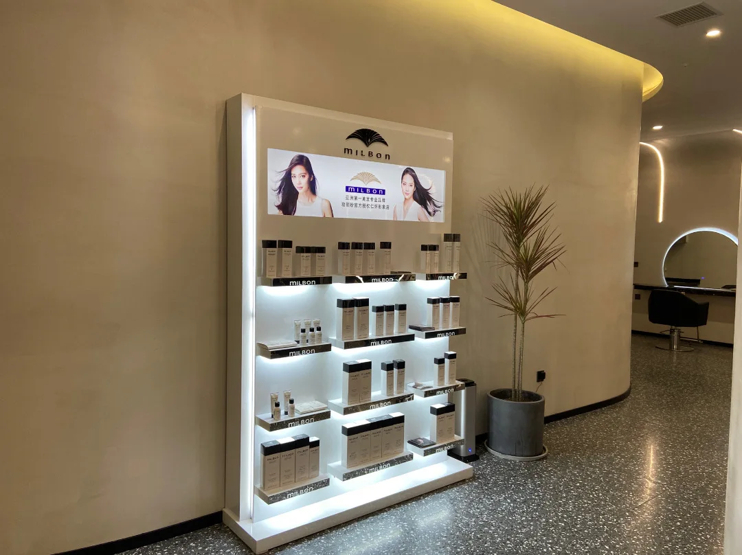 Makeup Showcase Retail Shop In - Interior Design Nail Salon avis et prix