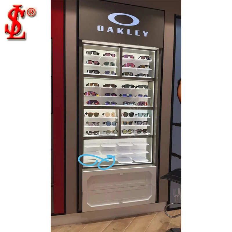 custom.Fashion Retail Sunglass - Interior Design Usa avis et prix